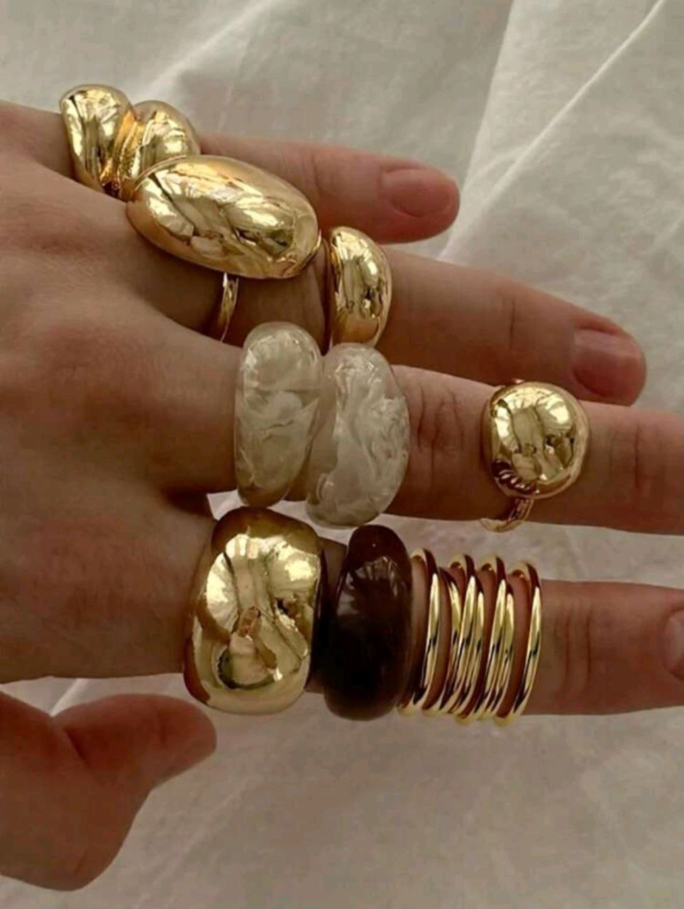 8pcs Exaggerated Thick Solid Metal Resin Ring Set, Stackable, Suitable For Women's Party And Daily Wear, Jewelry
