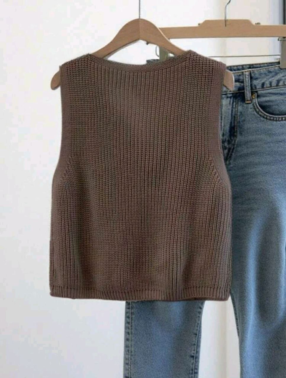 Women's  Versatile V-Neck Knit Vest, Cardigan Knitwear Top Brown, Aesthetic Fall